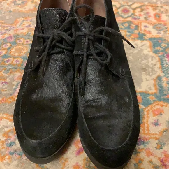 Donald J Pliner Nilos Black Suede Calf Hair Wedge Booties size 8