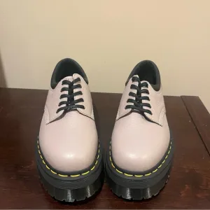 Dr. Marten 8053 Pisa Leather Platform casual Vintage shoes size 8 NWOT