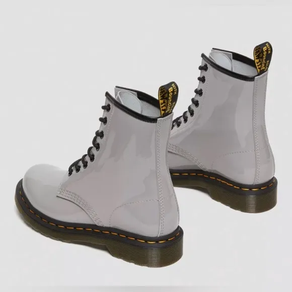 Dr Martens 1460 Women's Patent Leather glossy‎ gray Lace Up Boots size 9 new