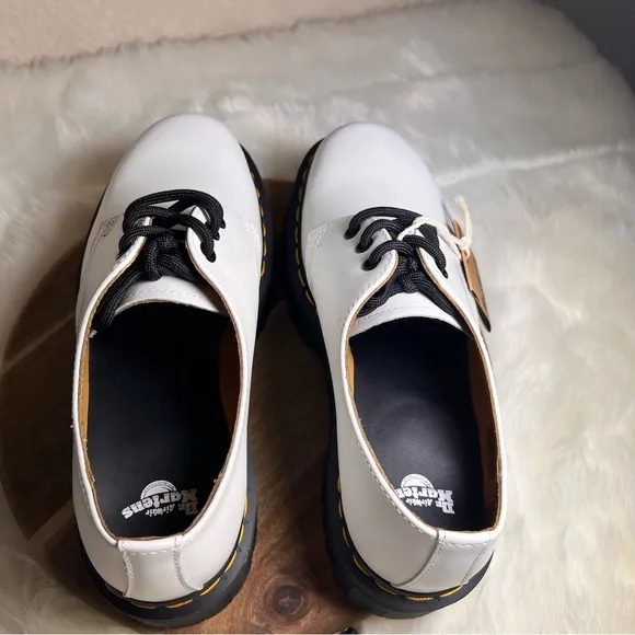 DR. MARTENS 1461 Quad Smooth Leather Platform Shoes Size 9 Ladies NWT