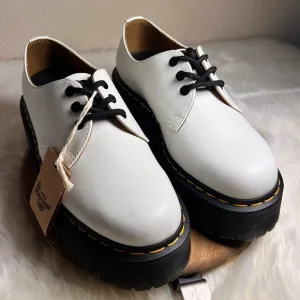 DR. MARTENS 1461 Quad Smooth Leather Platform Shoes Size 9 Ladies NWT