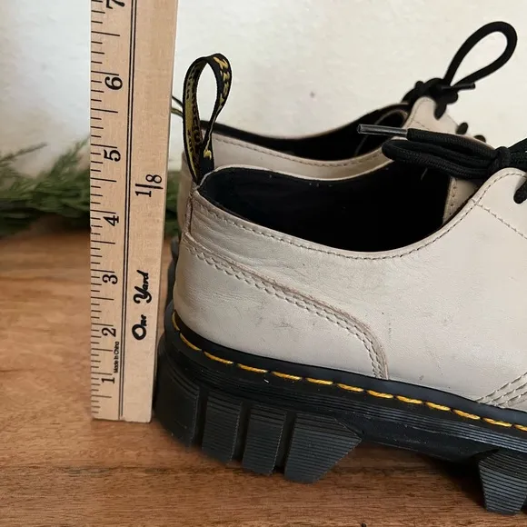 Dr Martens Audrick Nappa Leather Platform Shoes Women’s US 10
