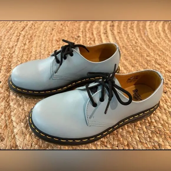 Dr. Martens Blue SmoothPlain Toe Derby Shoes, Size 7 worn once