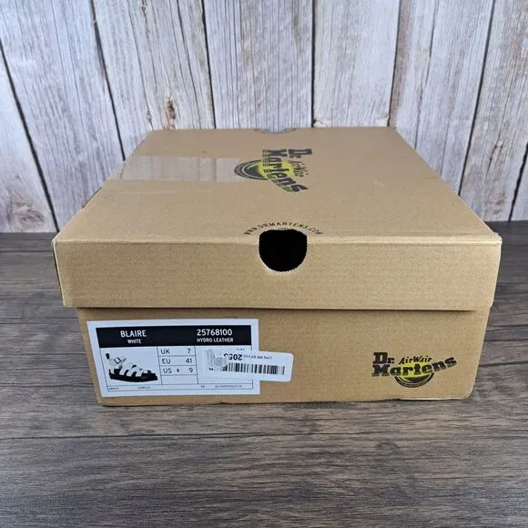 DR Martens Clarissa II Leather Platform Sandals Women's Sz 9 Blaire White (NIB)