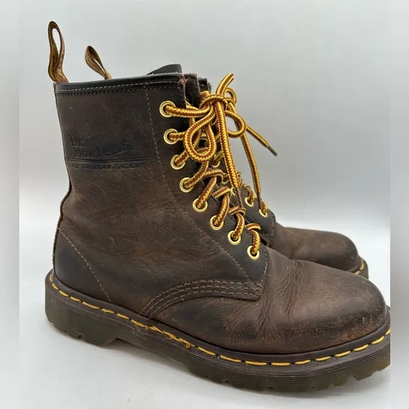 Dr. Martens Doc England MIE Rare 90's Vintage Crazy Horse 1460 Boots UK5 US7 Y2K