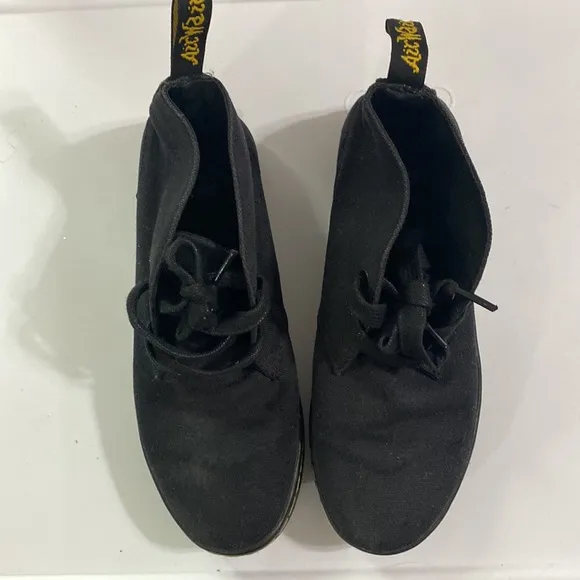 Dr Martens Etty black canvas desert booties size 6