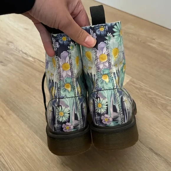 Dr. Martens floral pascal slime drip boots *rare