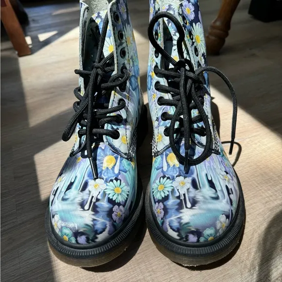 Dr. Martens floral pascal slime drip boots *rare