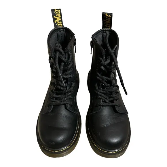 Dr. Martens Kids' 1460 Leather Boots (Youth) Size 2 Black Doc Martens