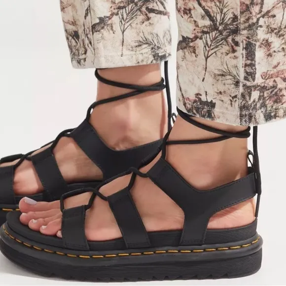 Dr. Martens Nartilla Sandals Gladiator Lace up Platform Shoes New in Box