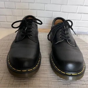 Dr. Martens Oxfords 8053 Quad Leather Platform Shoes SIze 11US M
