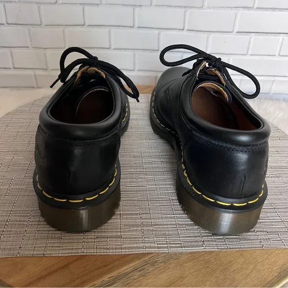 Dr. Martens Oxfords 8053 Quad Leather Platform Shoes SIze 11US M