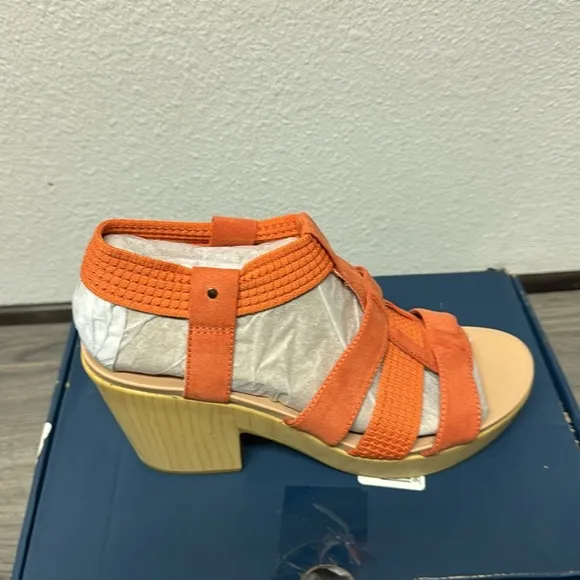 Dr. Scholl's Shoes Womens Blossom Platform Sandals CoralGold