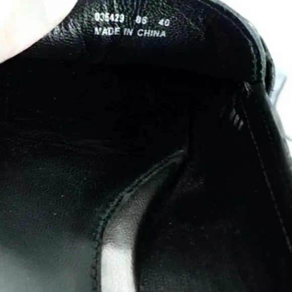 ECCO 035429 Black Horse Bit Slip-On Leather Loafer Shoe Womens Size 40, US 9-9.5