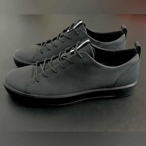 Ecco Soft 8 Leather Sneakers Black Danish Design Like New