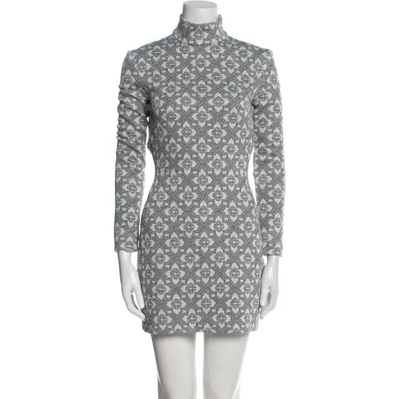 Elegant Grey Patterned Mini Dress