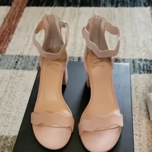 Elegant Women's Sandals