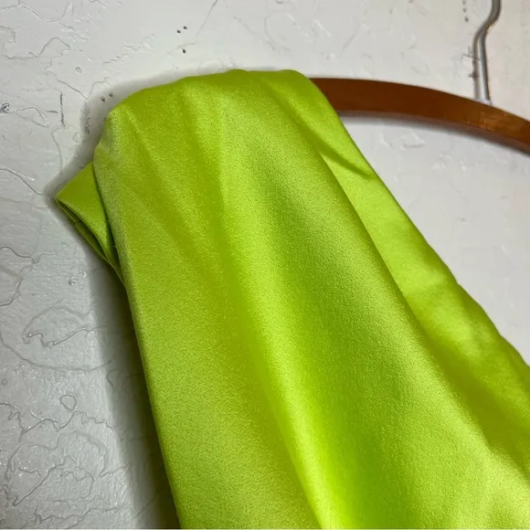 Eliat Elegant Lime Green One-Shoulder Dress Medium