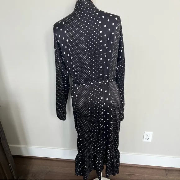 Else 100% silk black and white polka dot kimono style robe, size L/XL