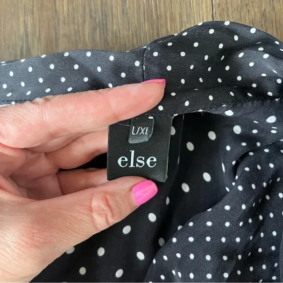 Else 100% silk black and white polka dot kimono style robe, size L/XL