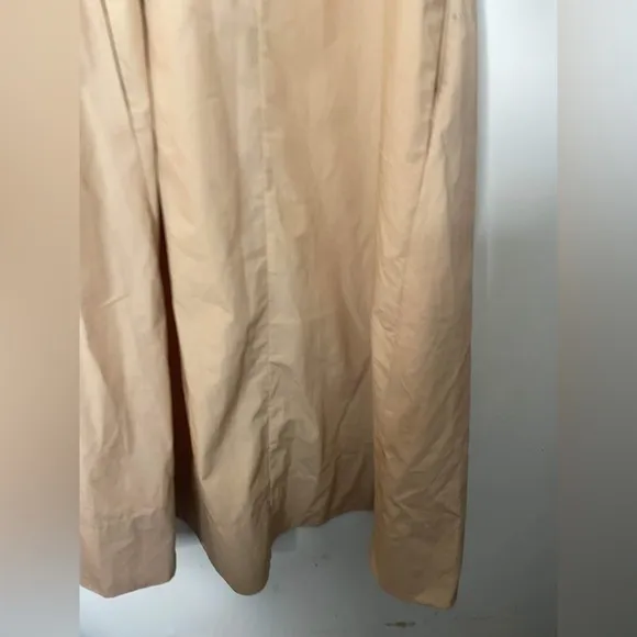 Embroidered puff sleeve Beige, and white dress, modern size small