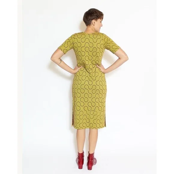 EUC Dunsen Dunsen Knit Graphic Swirl Lines Modern Made in USA Midi Dress M​​​