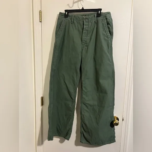 EUC MOTHER The Major Sneak Roller | color Roger that (green) | size 32