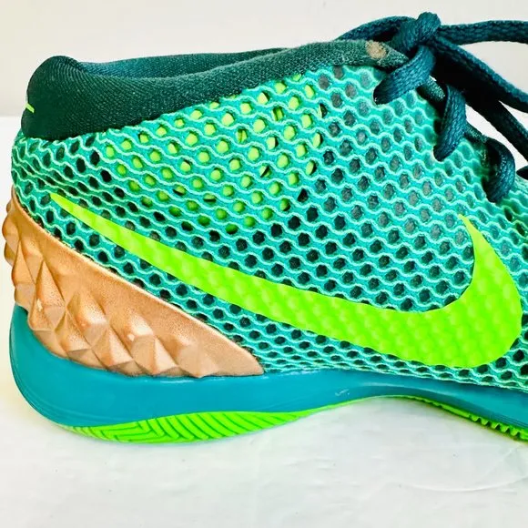EUC NIKE KYRIE IRVING 1 FLY TRAP GREEN SNEAKERS SHOES 717219-313 6.5Y
