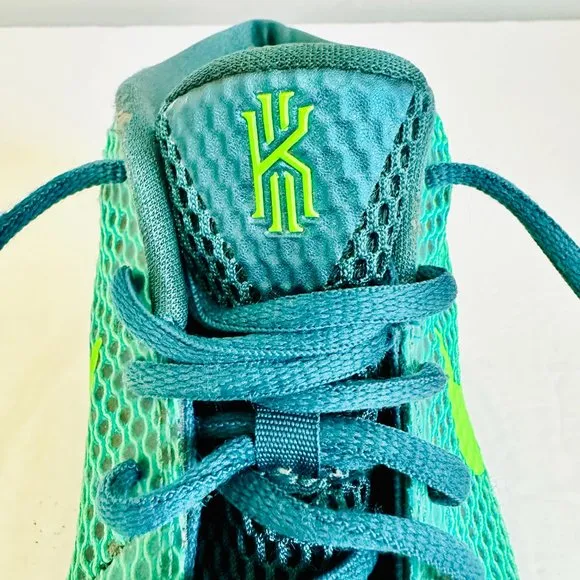 EUC NIKE KYRIE IRVING 1 FLY TRAP GREEN SNEAKERS SHOES 717219-313 6.5Y