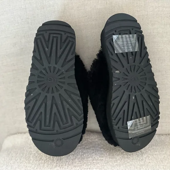 EUC UGG Maxi Curly Platform Slide / Slipper Womens US Size 9