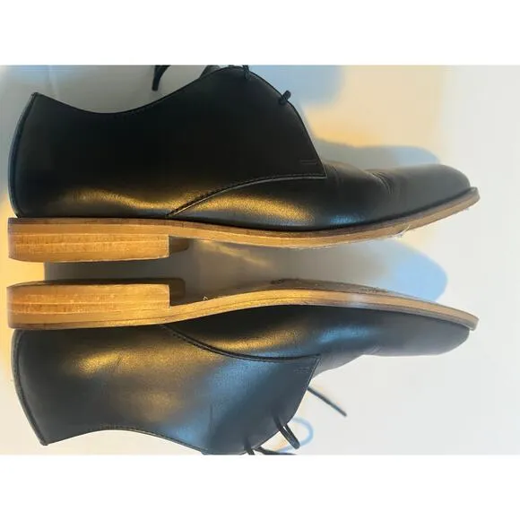 Everlane the modern oxford black size 5
