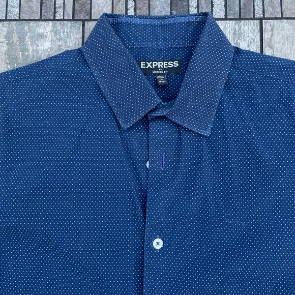 Express Men’s “Modern Fit” Dress Shirt - NWOT