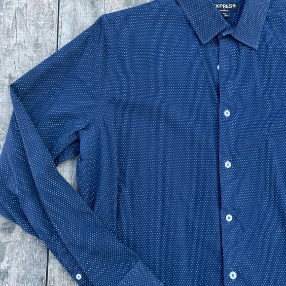 Express Men’s “Modern Fit” Dress Shirt - NWOT