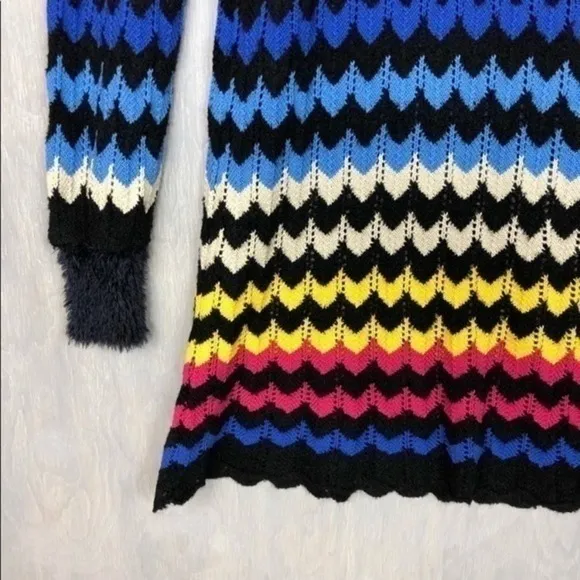 Farm Rio Modern Chevron Knit Sweater Dress Size Medium NWT