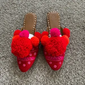 Figue Iris Pom Pom Mules Size 8
