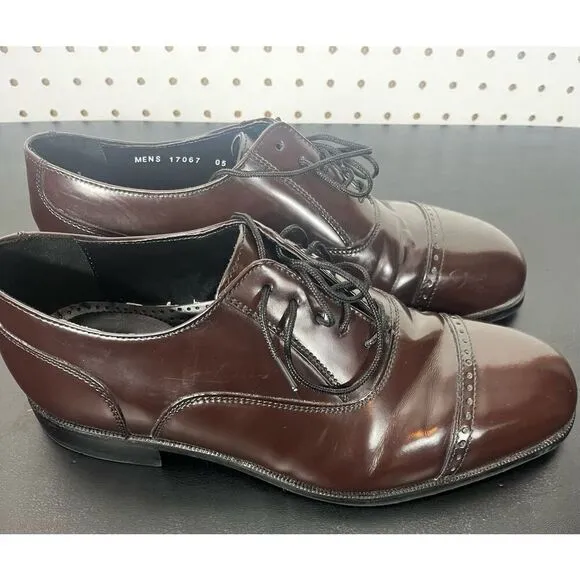 Florsheim cap toe dress shoes size 9