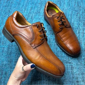 Florsheim Midtown Bike Toe Oxford Dress Shoes in Cognac Smooth Leather