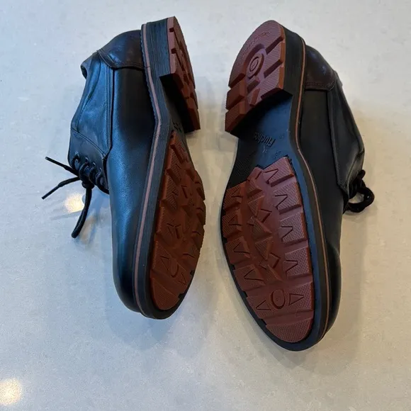 Fluchos Black Leather Oxford Shoes with Polished Finish size 45 11.5 12 new.