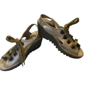 Fly London Yuta Lace Up Gold Shimmer Leather Peep Toe Platform Sandals. Size 6.5