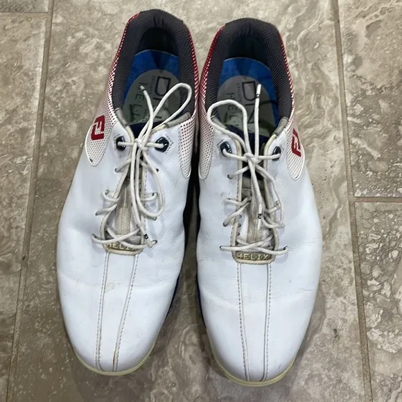 FootJoy Men's D.n.a. Helix  Style Golf Shoes Sz 9W Wide