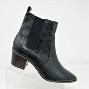 Franco Sarto Women's Black Leather Chelsea Boots Size 10M Pointed Toe Western