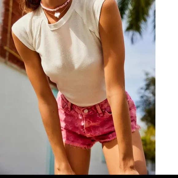 Free People Mixed Emotions High Lo Floral Shorts in Dragonfruit Sorbet size 30