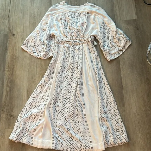 Free People Modern Kimono Bohemian Dress sz 6 Pearl Combo