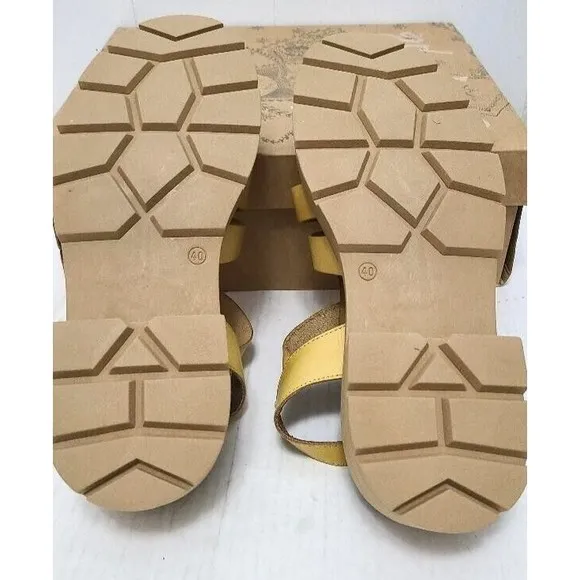 Free People  Women's Delaney Fisherman Platform Sandals in Yellow Size 1…