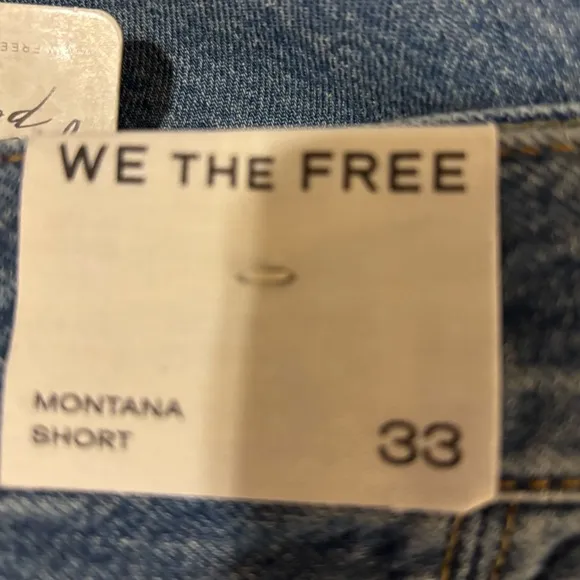 Free People/We the Free Slouchy Denim Montana Jean Shorts in Haven Size 33. NWT