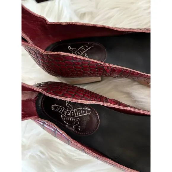 FREEBIRD BY STEVEN Maribel Red Croco Strappy Shoes 7