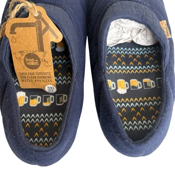 Freewaters Mens sz 10 Navy Norman Quilted Comfy Scuff Slippers New no box
