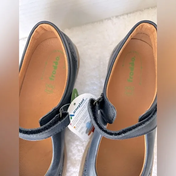 Froddo Girls Navy Leather Barefoot Mary Jane Shoes Size EU 37 US 5.5 NWT
