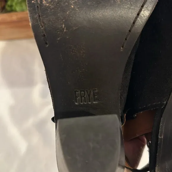 FRYE Courtney Sling Back Peep Toe Shootie Bootie boot heeled heels shoes 7.5 EUC