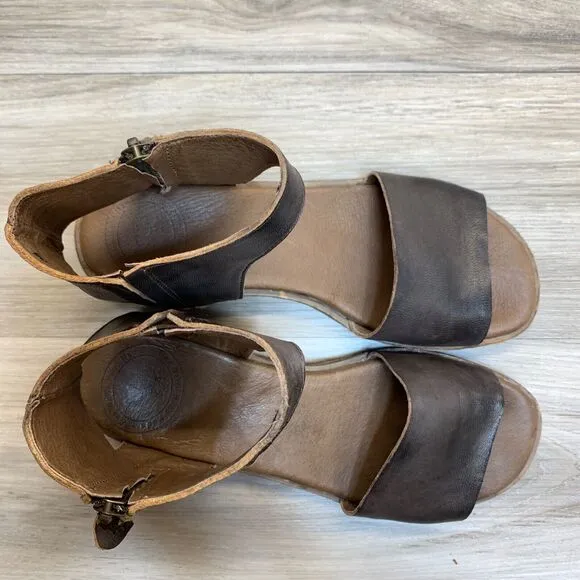 Gee WaWa Sandals Brown Gladiator Women’s Shoes Size 6M US